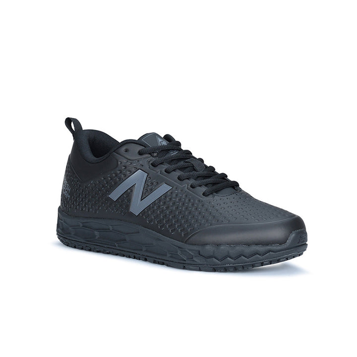 Der New Balance 906 SR Berufsschuh für Damen in der Farbe Schwarz von vorne.